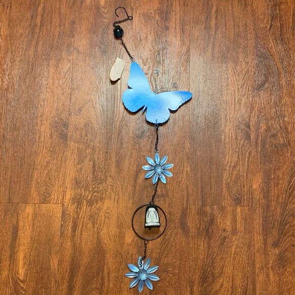 Sunset Vista Designs 34.5” Butterfly Wind Bell, Indoor/Outdoor Garden Chime Blue - Picture 5 of 7